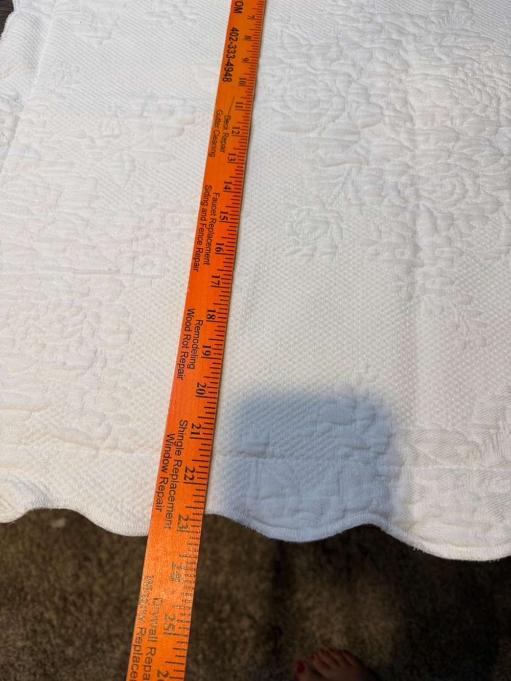 Two White Scalloped Quilted Sham - Picture 6 of 7